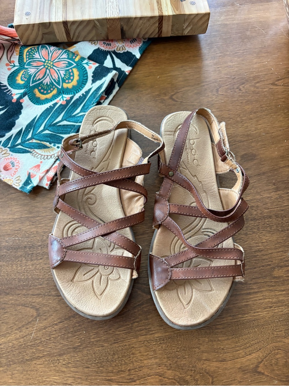 Boc Women's Brown Leather Strappy Flat Sandals